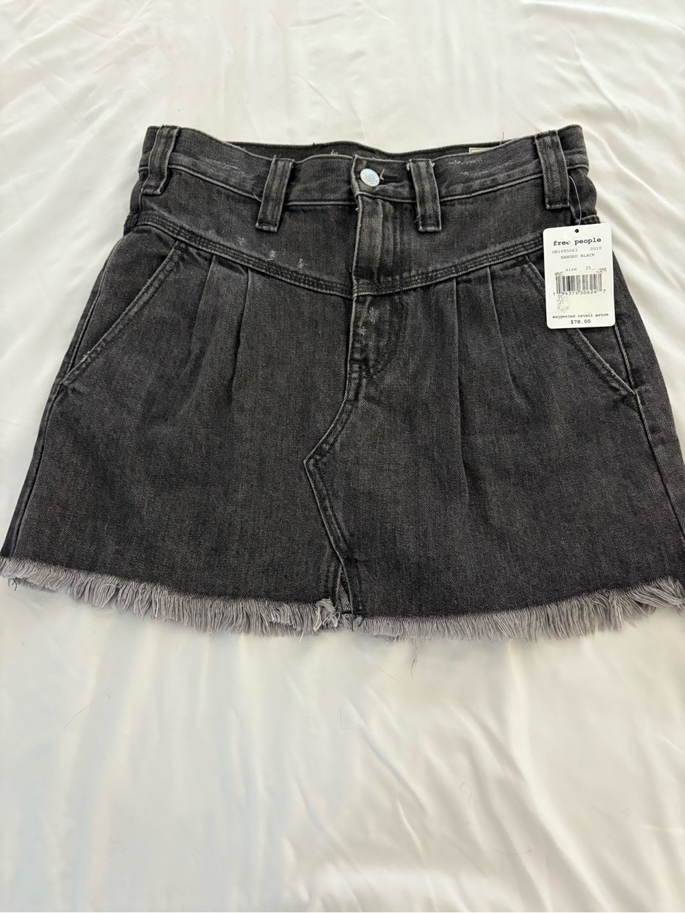 NWT Free People “We The Free Sidecar Denim Mini Skirt with Frayed Hem